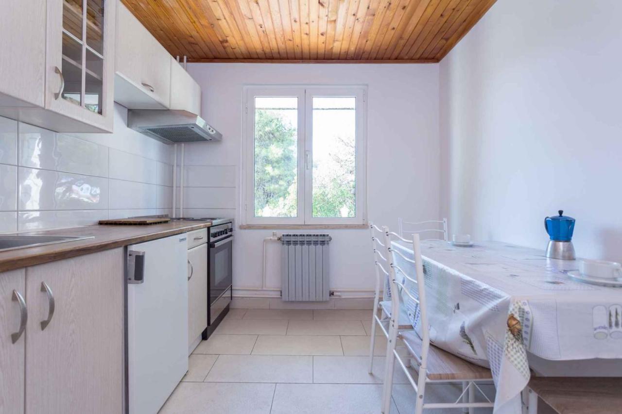 Mali Losinj Apartment 8 Екстериор снимка
