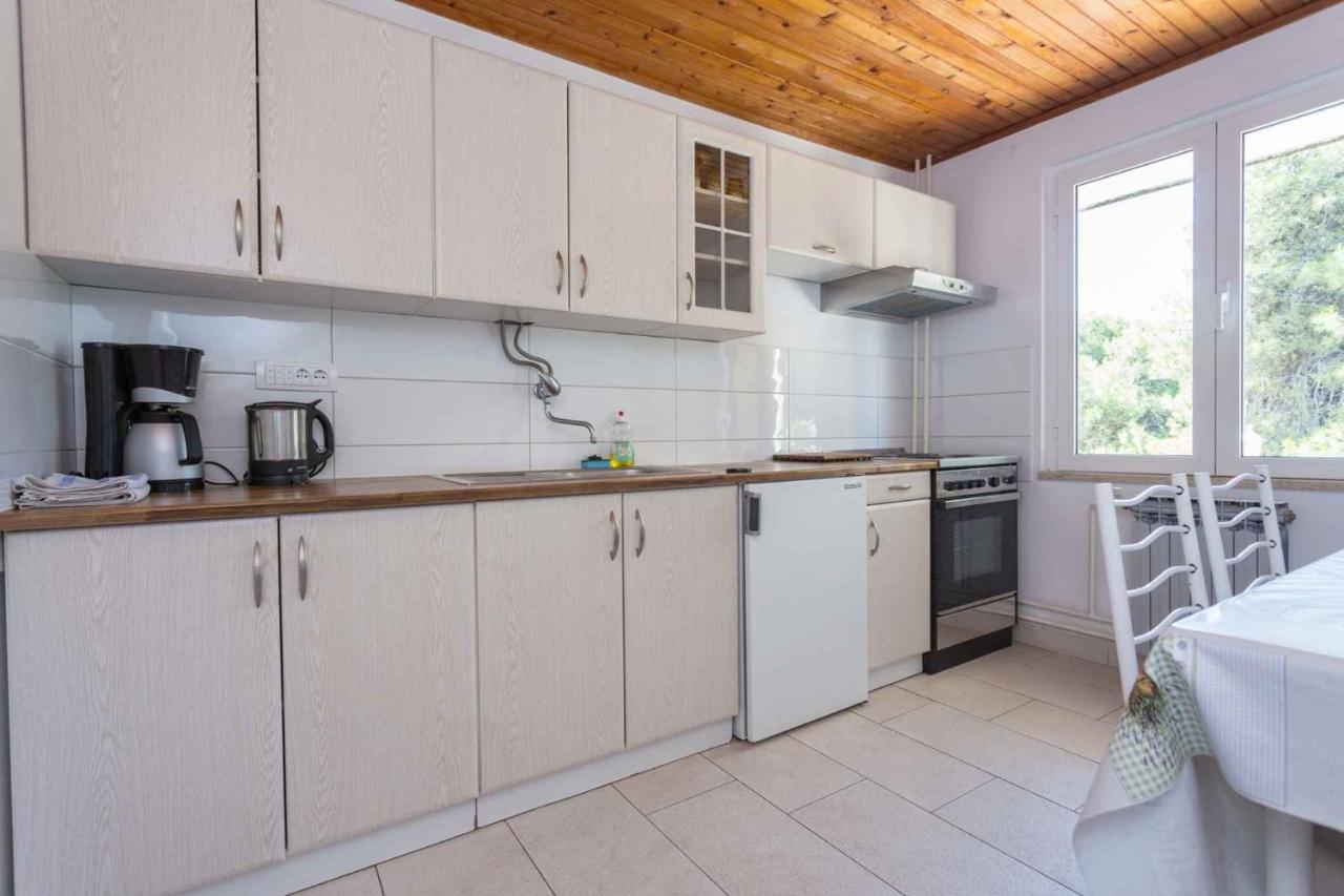 Mali Losinj Apartment 8 Екстериор снимка